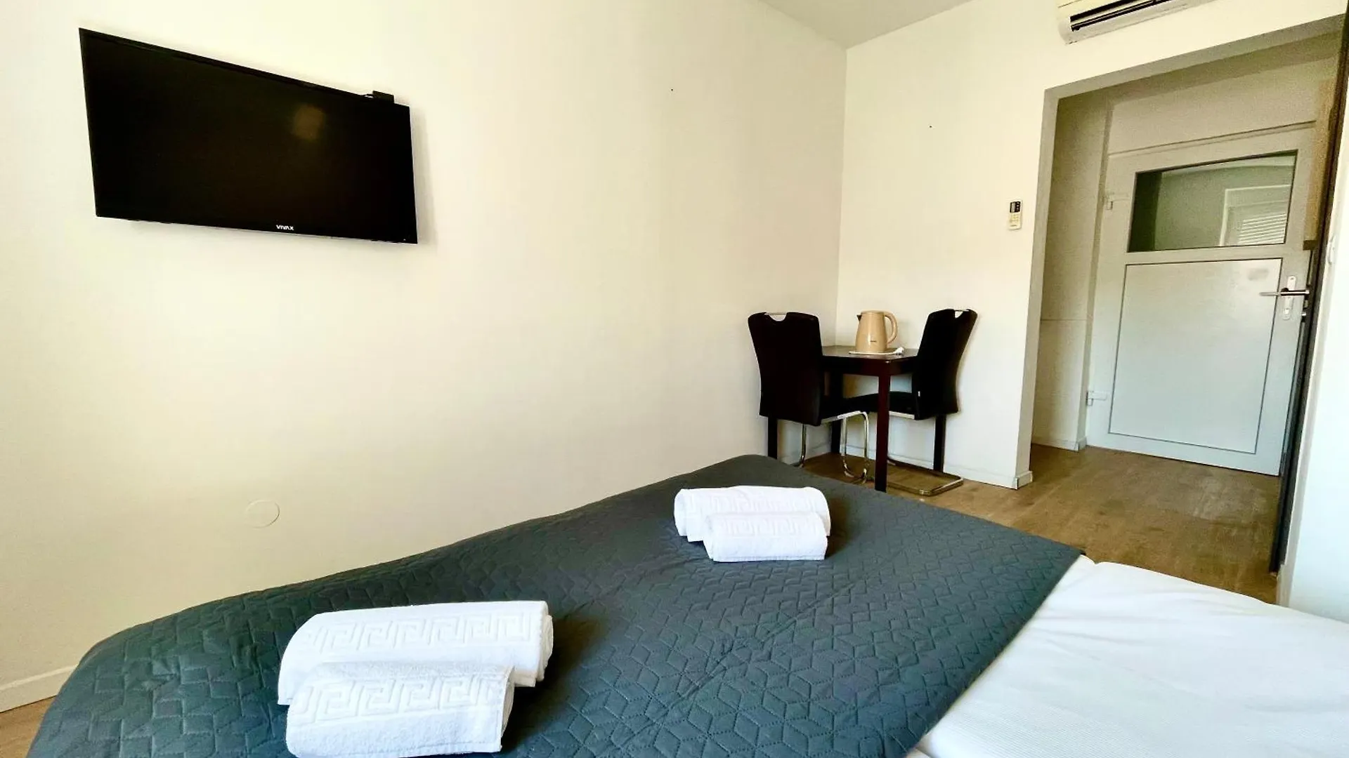 The Rise Studio Apartments Pula 0*,  Croatia