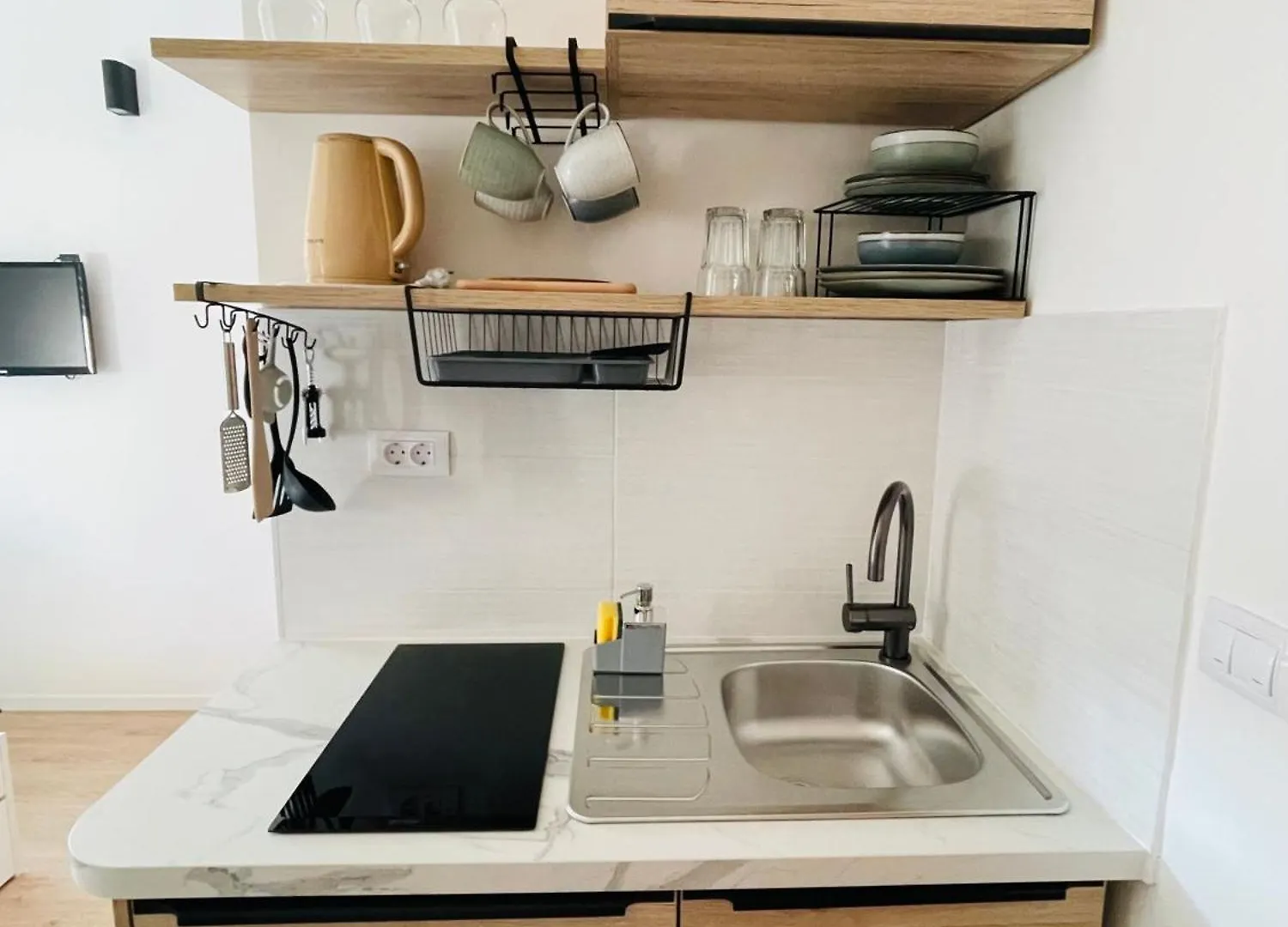 The Rise Studio Apartments PUY